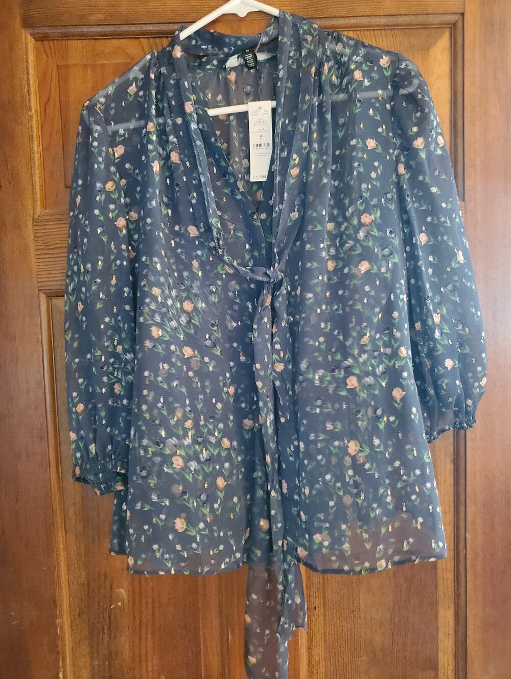 White House Black Market Elbow SLEEVE Floral Tie-Neck Blouse